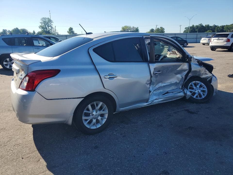 2017 NISSAN VERSA 1.6 S 3