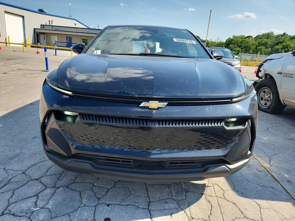 2025 CHEVROLET EQUINOX LT 5