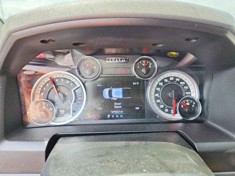 2017 RAM 1500 SLT 9