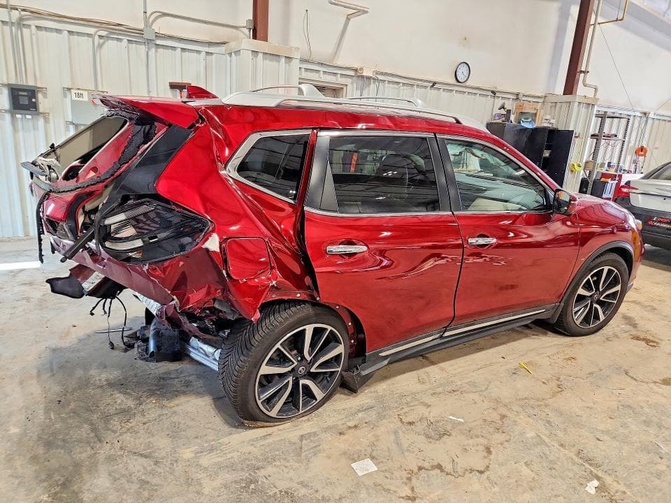 2019 NISSAN ROGUE S 3