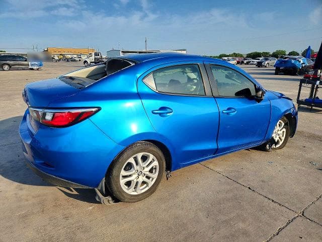 2017 TOYOTA YARIS IA BASE 3