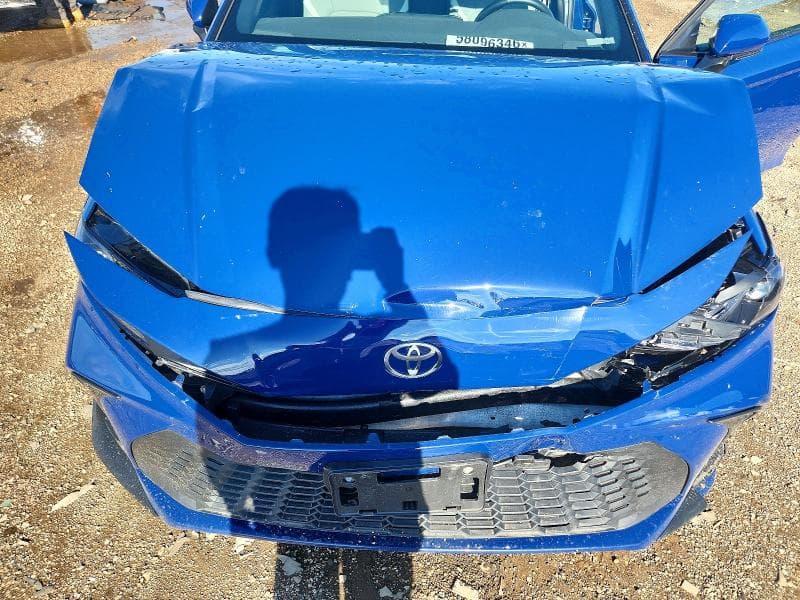 2026 TOYOTA CAMRY SE 11