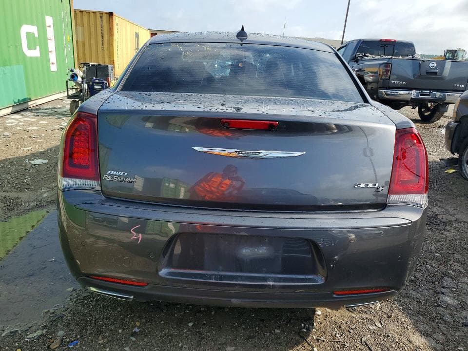 2019 CHRYSLER 300 S 6