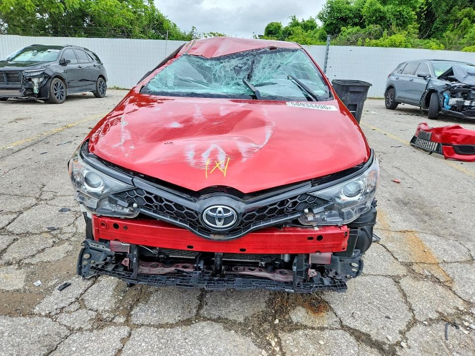 2018 TOYOTA COROLLA IM BASE 5