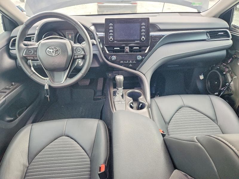 2024 TOYOTA CAMRY SE 8
