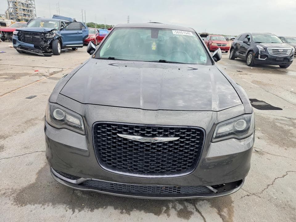 2019 CHRYSLER 300 TOURING 5