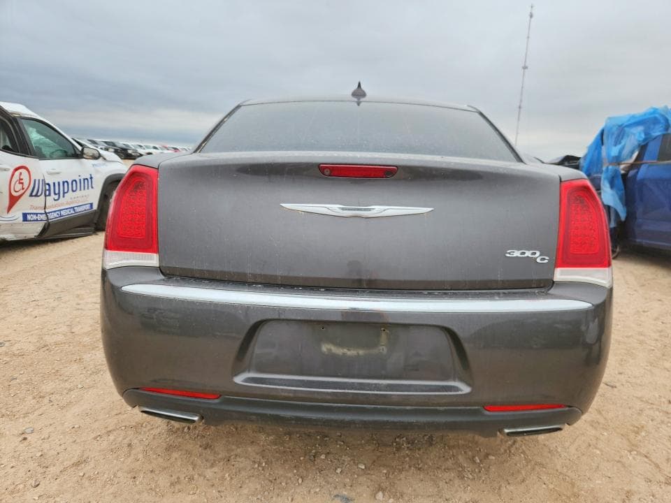 2017 CHRYSLER 300C 6