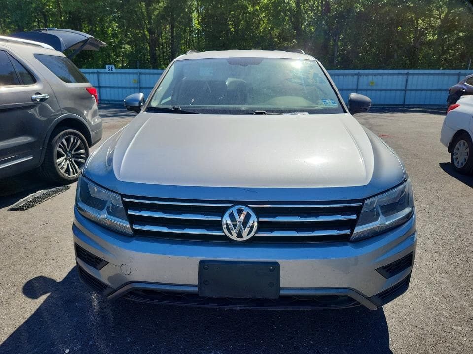 2020 VOLKSWAGEN TIGUAN SE 5