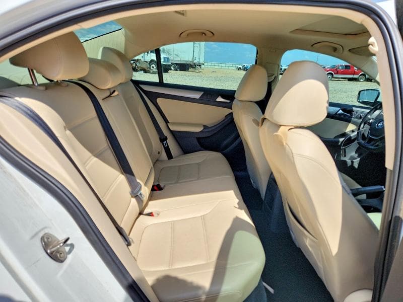 2017 VOLKSWAGEN JETTA SE 10