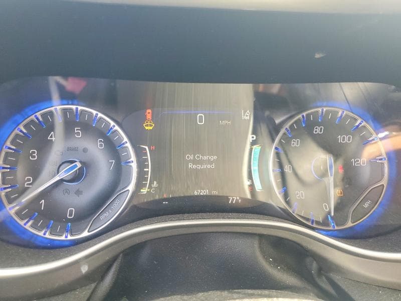 2023 CHRYSLER PACIFICA TOURING L 9