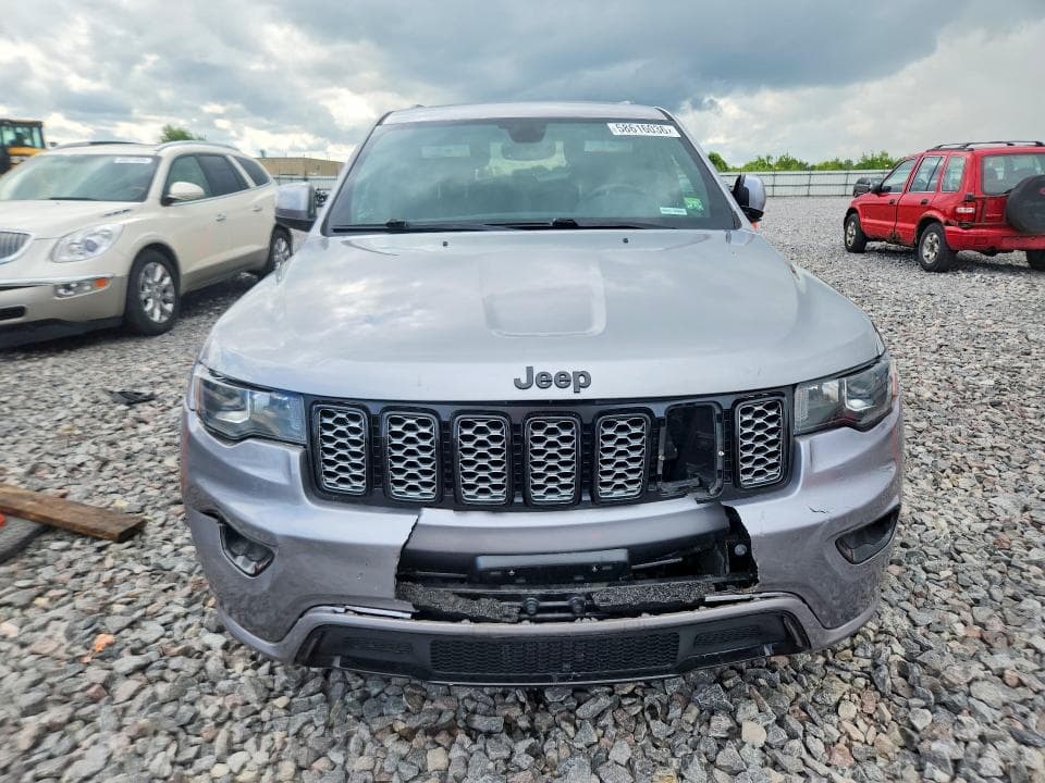 2017 JEEP GRAND CHEROKEE LAREDO 5