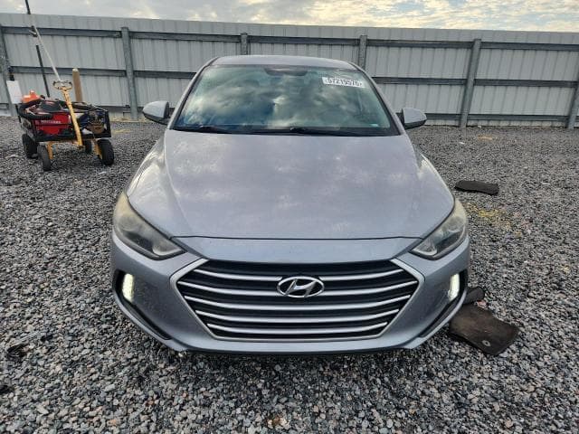 2017 HYUNDAI ELANTRA SE 5