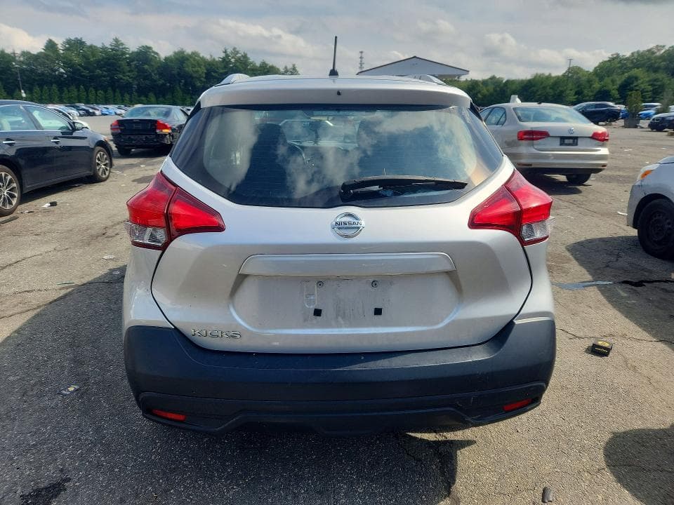 2018 NISSAN KICKS S 6