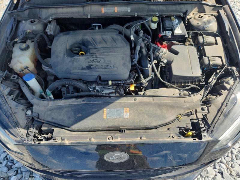 2017 FORD FUSION SE 11