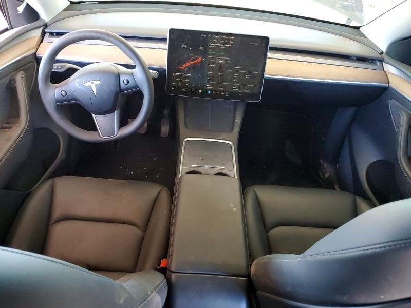 2022 TESLA MODEL Y 8