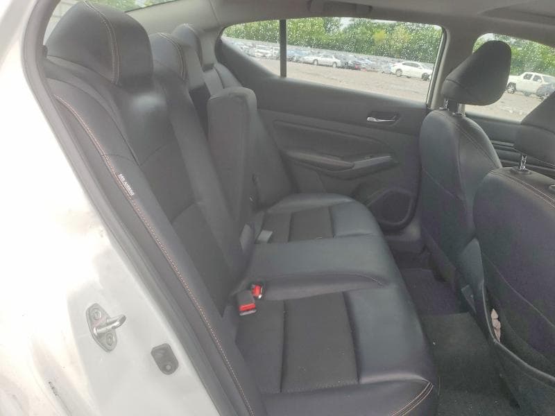 2022 NISSAN ALTIMA SR 10
