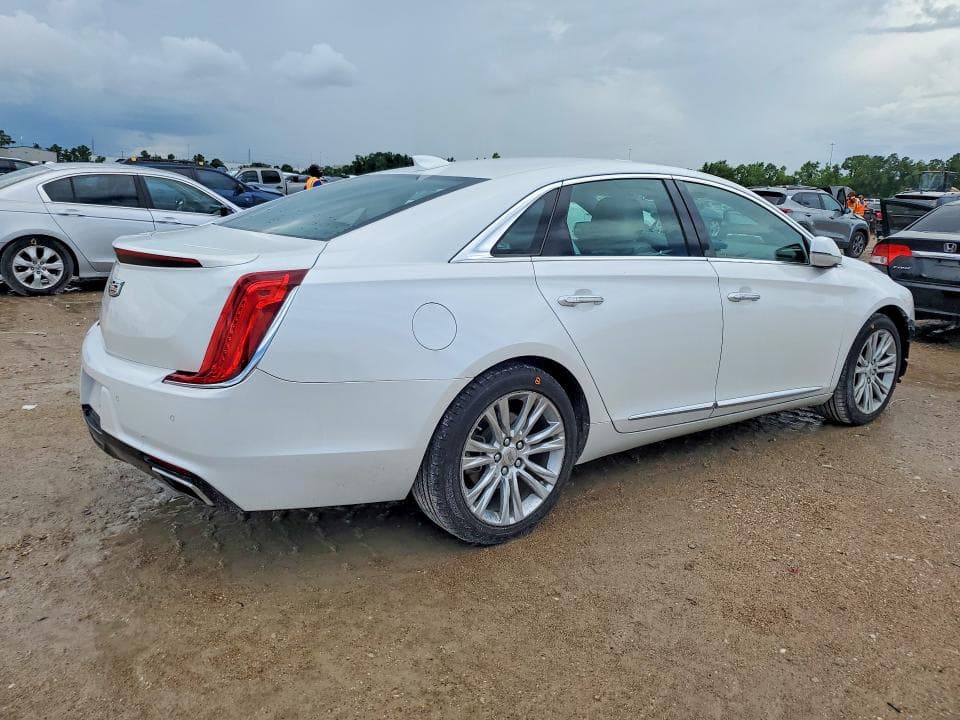 2018 CADILLAC XTS LUXURY 3