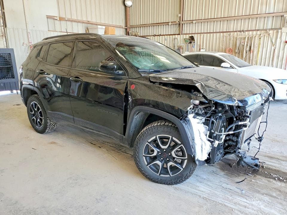 2026 JEEP COMPASS TRAILHAWK 4