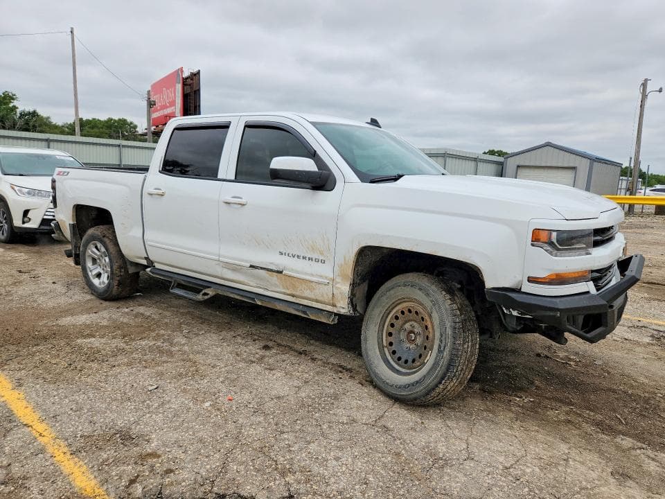 2017 CHEVROLET SILVERADO K1500 LT 4