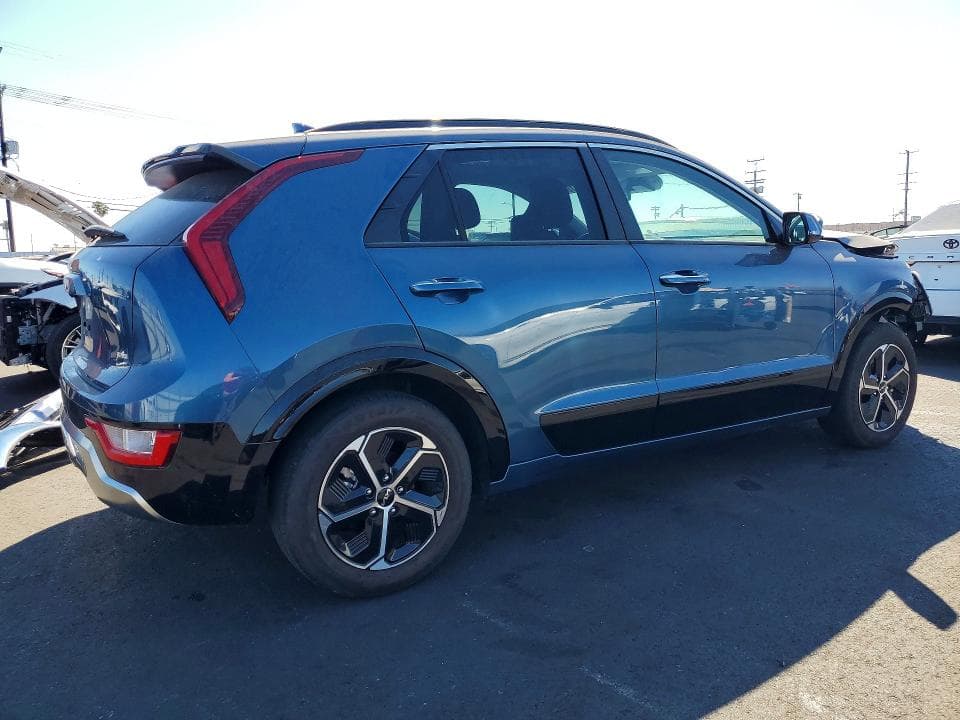 2025 KIA NIRO SX 3