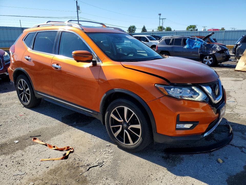 2019 NISSAN ROGUE SL 4