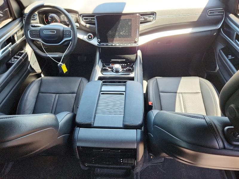 2025 JEEP WAGONEER L SERIES II 8