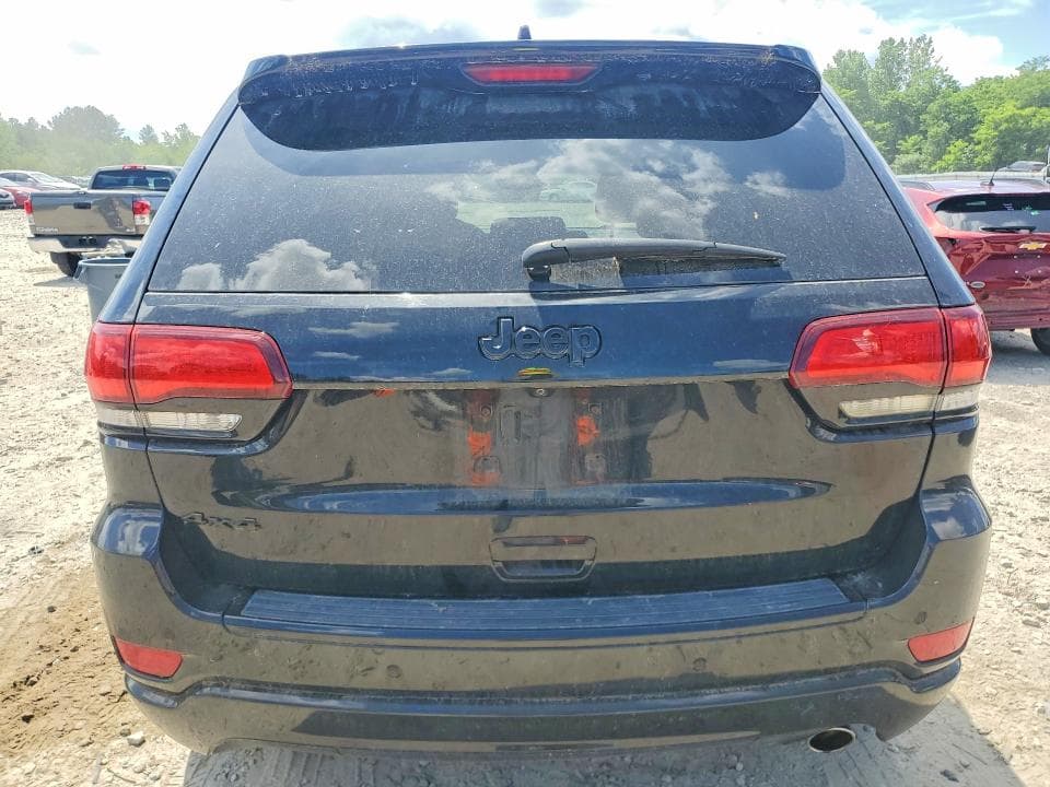 2018 JEEP GRAND CHEROKEE LAREDO 6