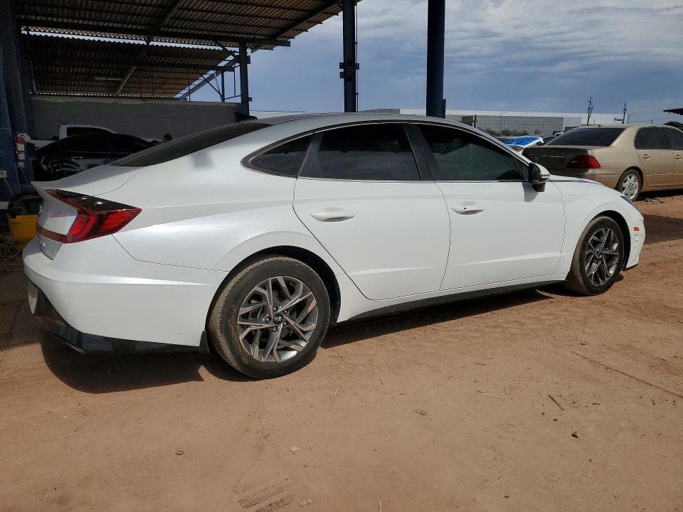 2021 HYUNDAI SONATA SEL 3