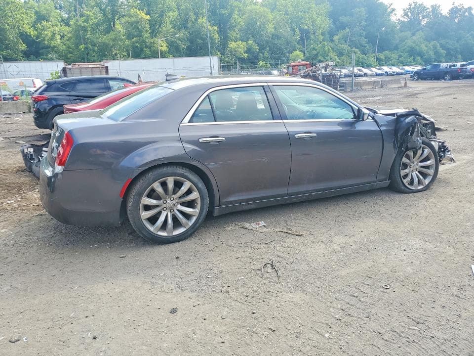 2018 CHRYSLER 300 3
