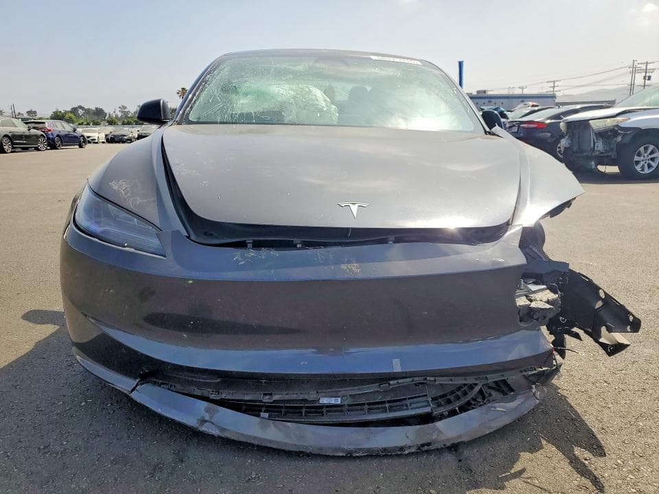 2025 TESLA MODEL 3 5