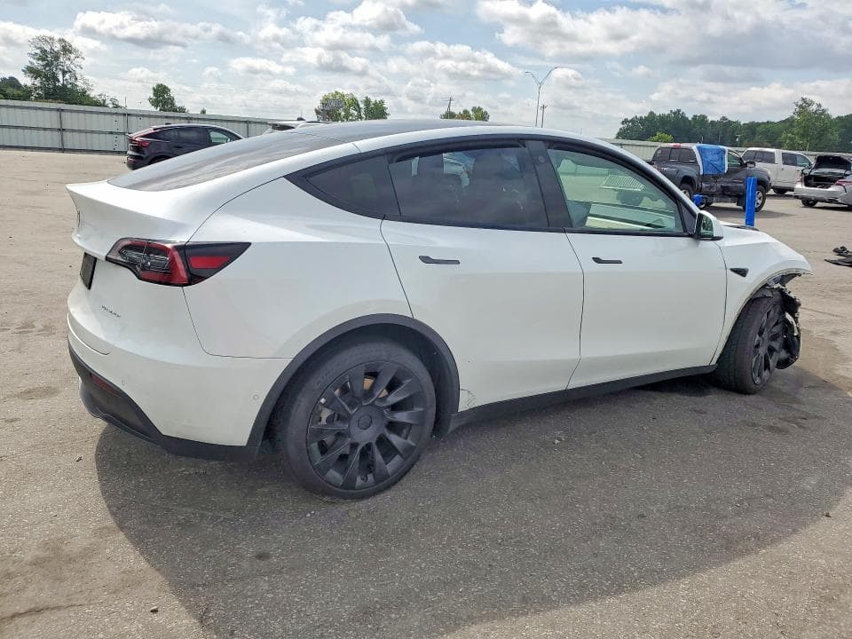 2022 TESLA MODEL Y 3
