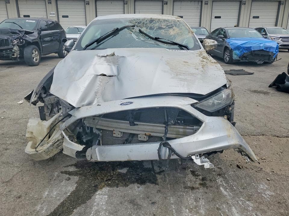 2017 FORD FUSION SE 5