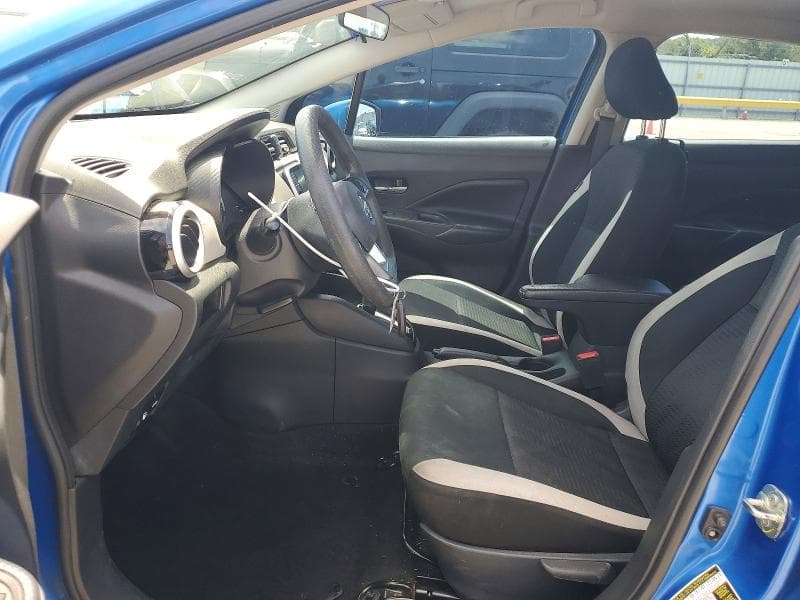 2020 NISSAN VERSA SV 7