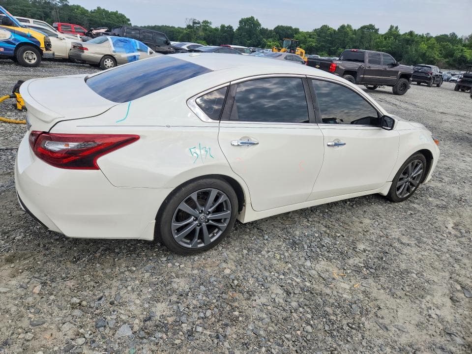2018 NISSAN ALTIMA 2.5 SR 3