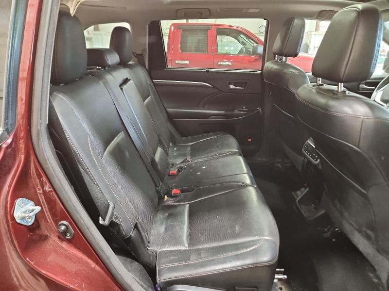 2017 TOYOTA HIGHLANDER LIMITED PLATINUM 11