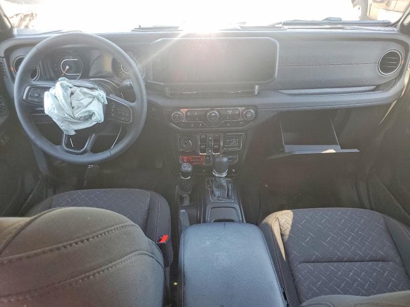 2026 JEEP GLADIATOR MOJAVE 8