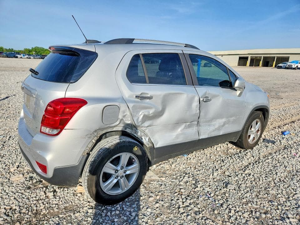 2019 CHEVROLET TRAX 1LT 3