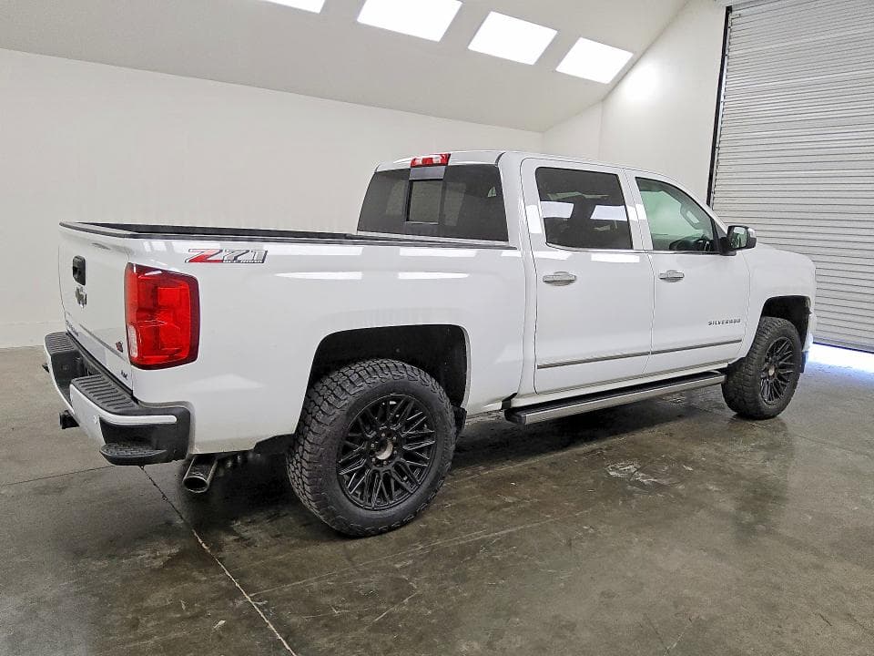 2018 CHEVROLET SILVERADO K1500 LTZ 3