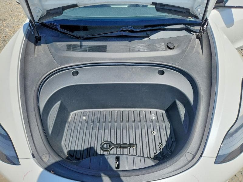 2021 TESLA MODEL 3 11