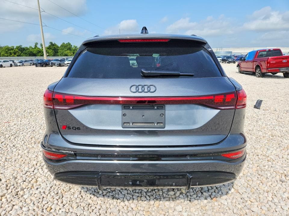 2025 AUDI SQ6 E-TRON PRESTIGE 6