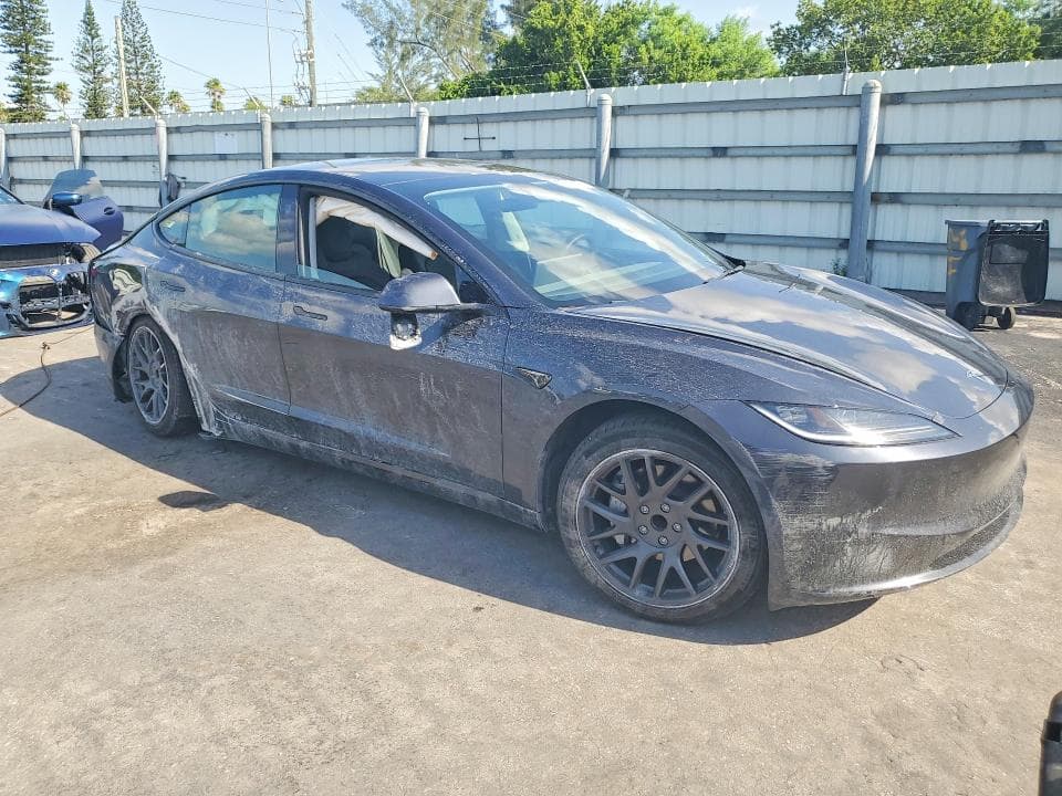 2025 TESLA MODEL 3 4