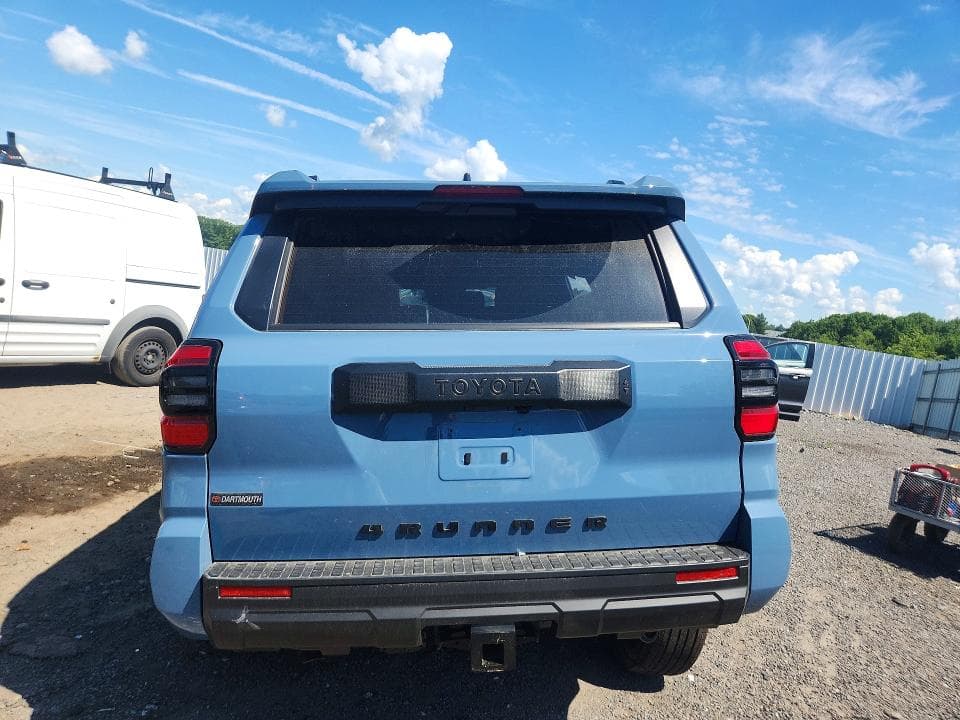 2026 TOYOTA 4RUNNER SR5 6