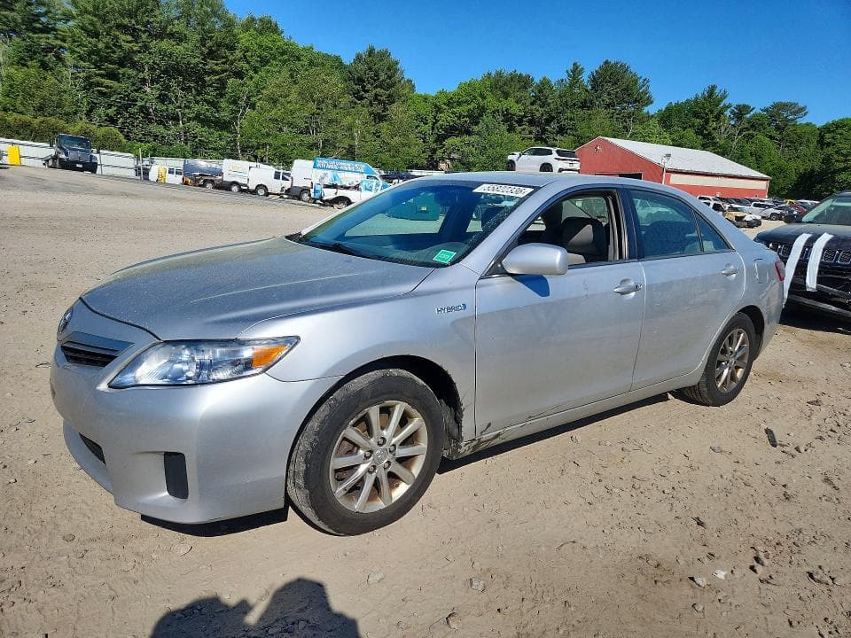 2010 TOYOTA CAMRY