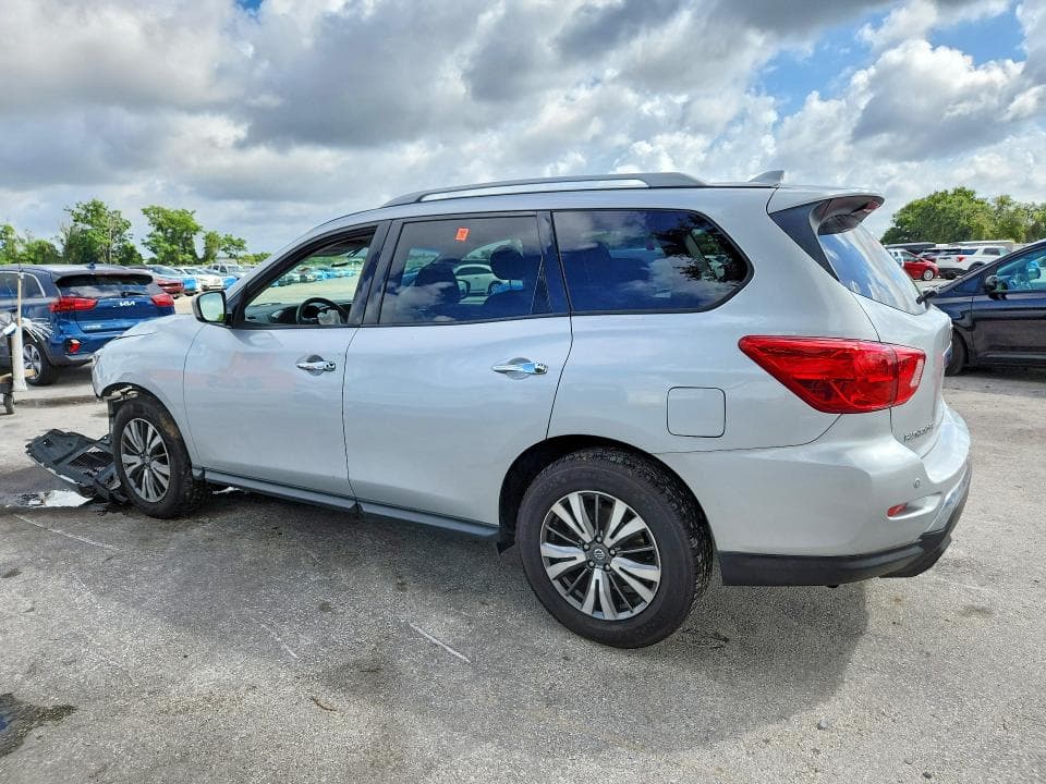 2020 NISSAN PATHFINDER SV 2