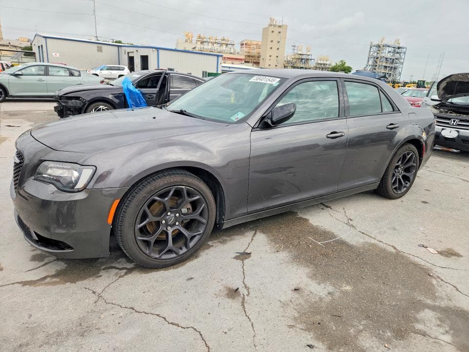2019 CHRYSLER 300 TOURING - 1