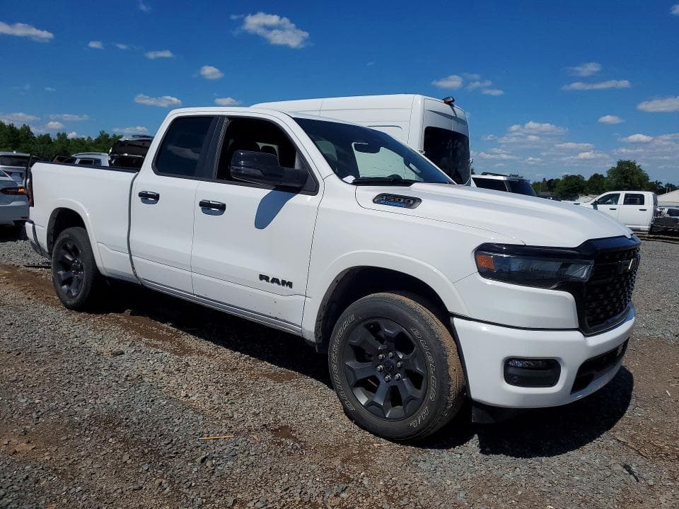 2025 RAM 1500 BIG HORN 4