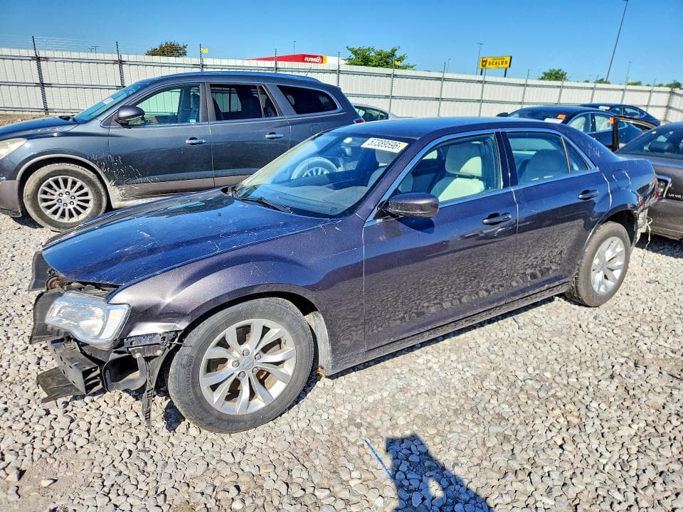 2016 CHRYSLER 300 LIMITED - 1