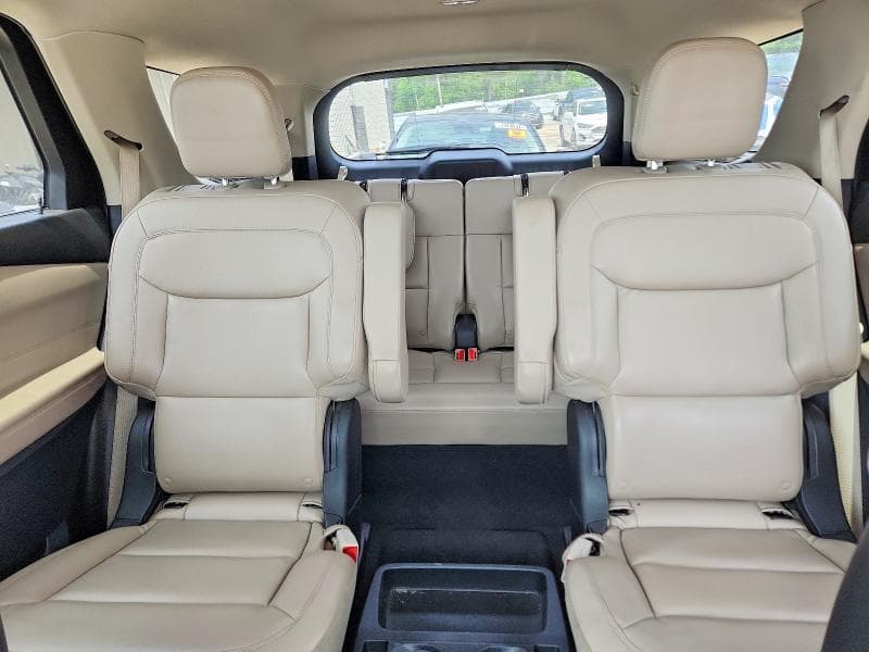 2020 FORD EXPLORER XLT 10
