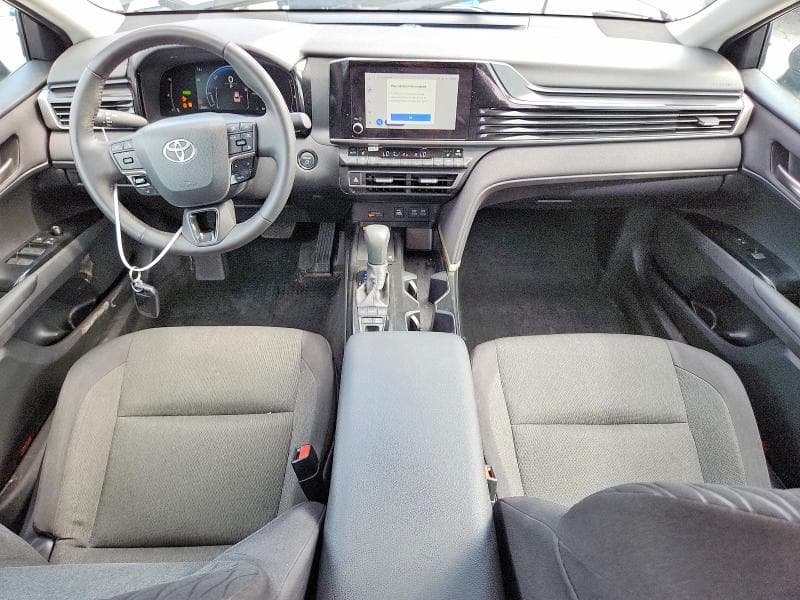 2025 TOYOTA CAMRY LE 8