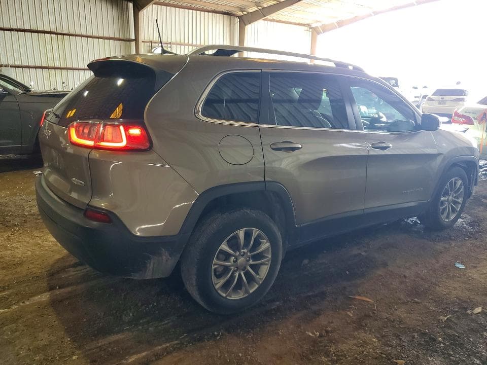 2020 JEEP CHEROKEE LATITUDE PLUS 3